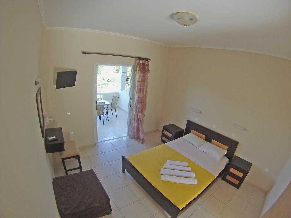 Pouliezos Koklanis Zante Apartments Alykes (Zakynthos) Exterior foto
